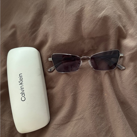 Calvin Klein Accessories - Calvin Klein butterfly sunglasses